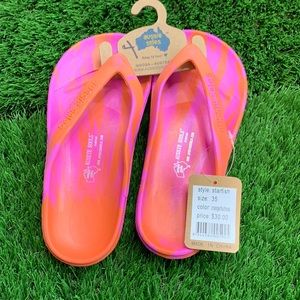 Aussie Soles Pink & Orange Starfish Flip Flops